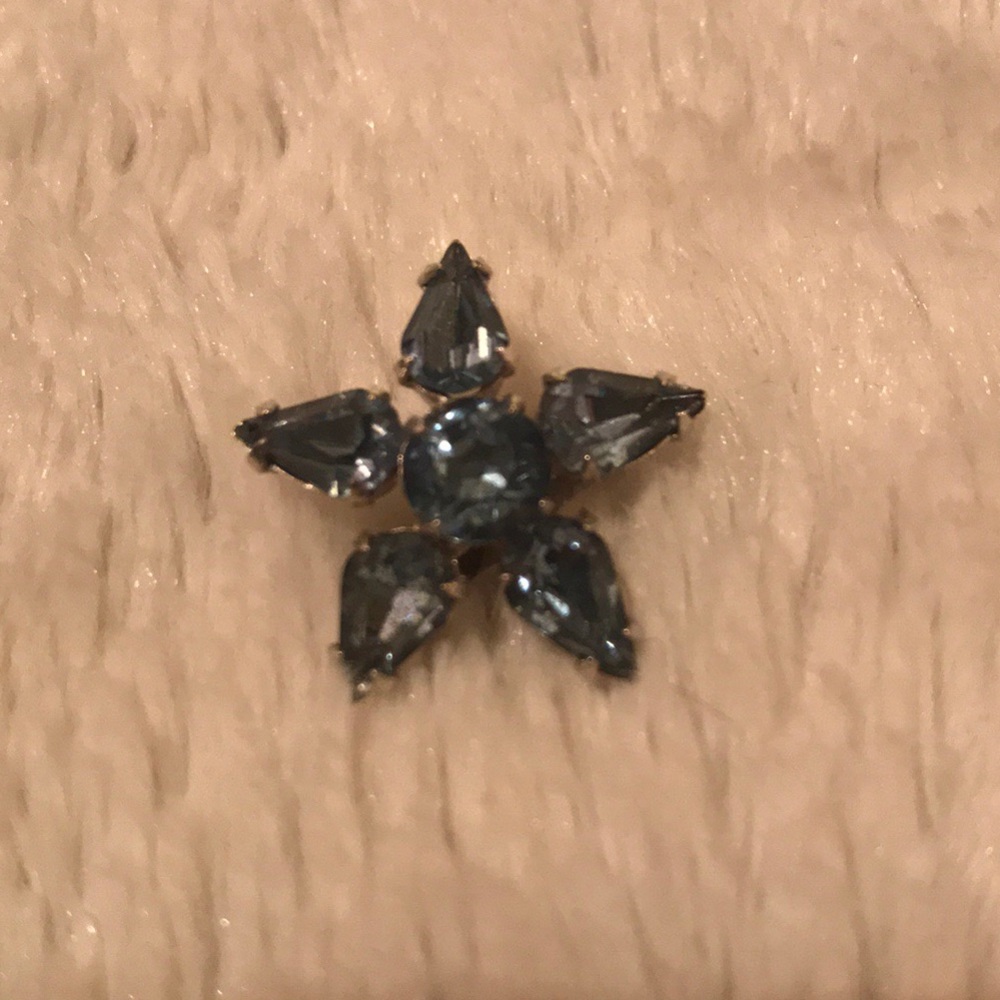 3 for $10 Small Blue Star Brooch / Pin